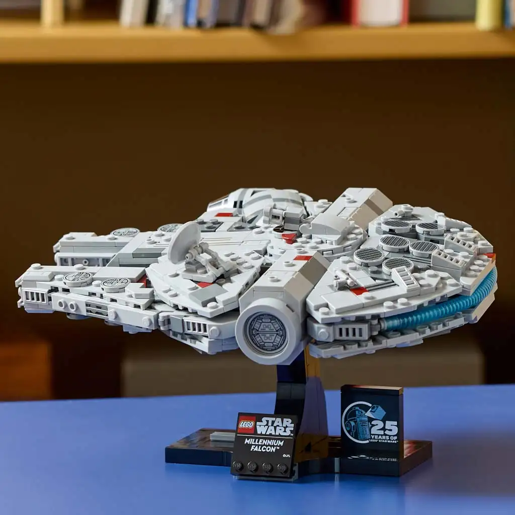 LEGO® Star Wars™: Millennium Falcon™ (75375) kép 5