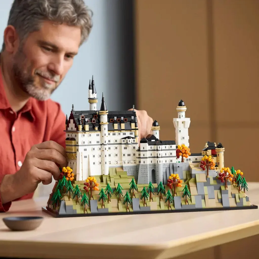 LEGO® Architecture: Neuschwanstein kastély (21063) kép 8