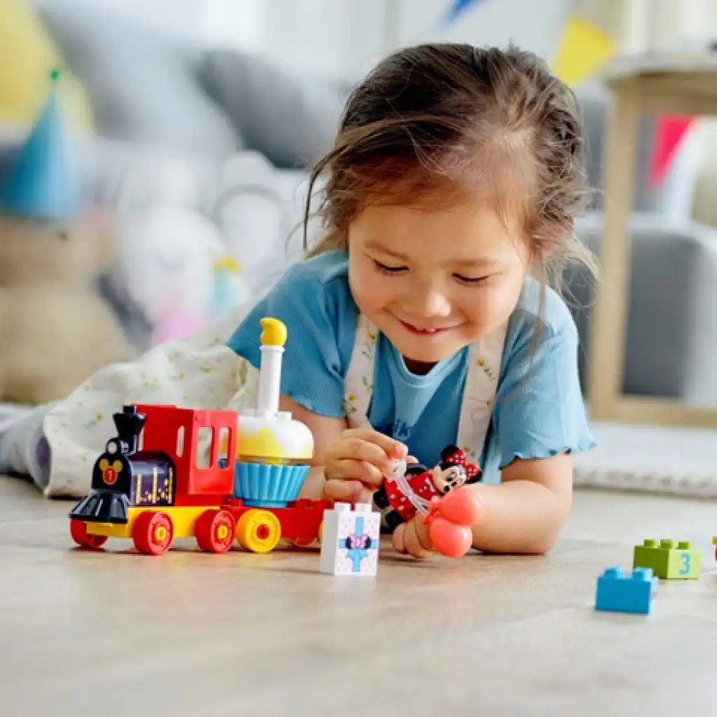 LEGO® DUPLO®: Disney Mickey & Minnie születésnapi vonata (10941) kép 5