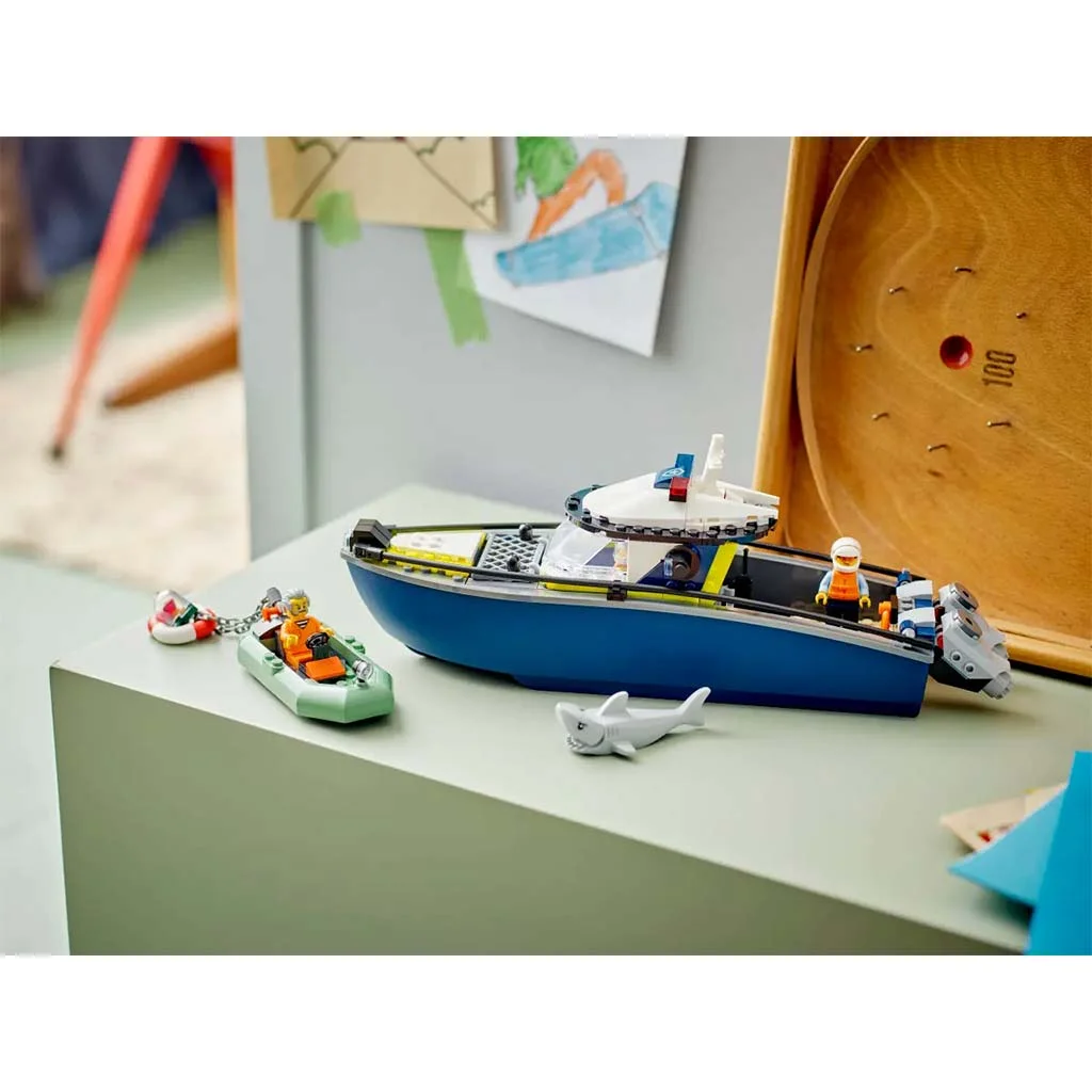 LEGO® City: Üldözés rendőrségi csónakkal (60456) kép 6