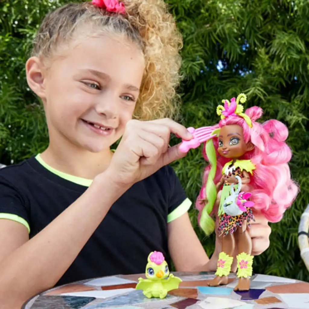 Cave Club: Fernessa játékszett Ptilly őslénnyel - Mattel kép 3