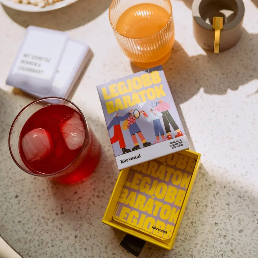 Körvonal: Legjobb Barátok – Kérdések, amik közelebb hoznak egymáshoz kép 4