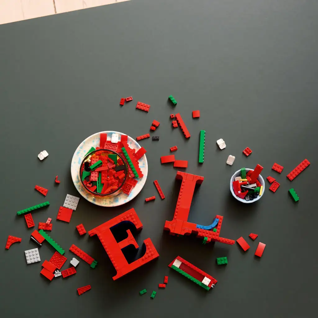 LEGO® ART: LOVE dekorációs felirat (31214) kép 4