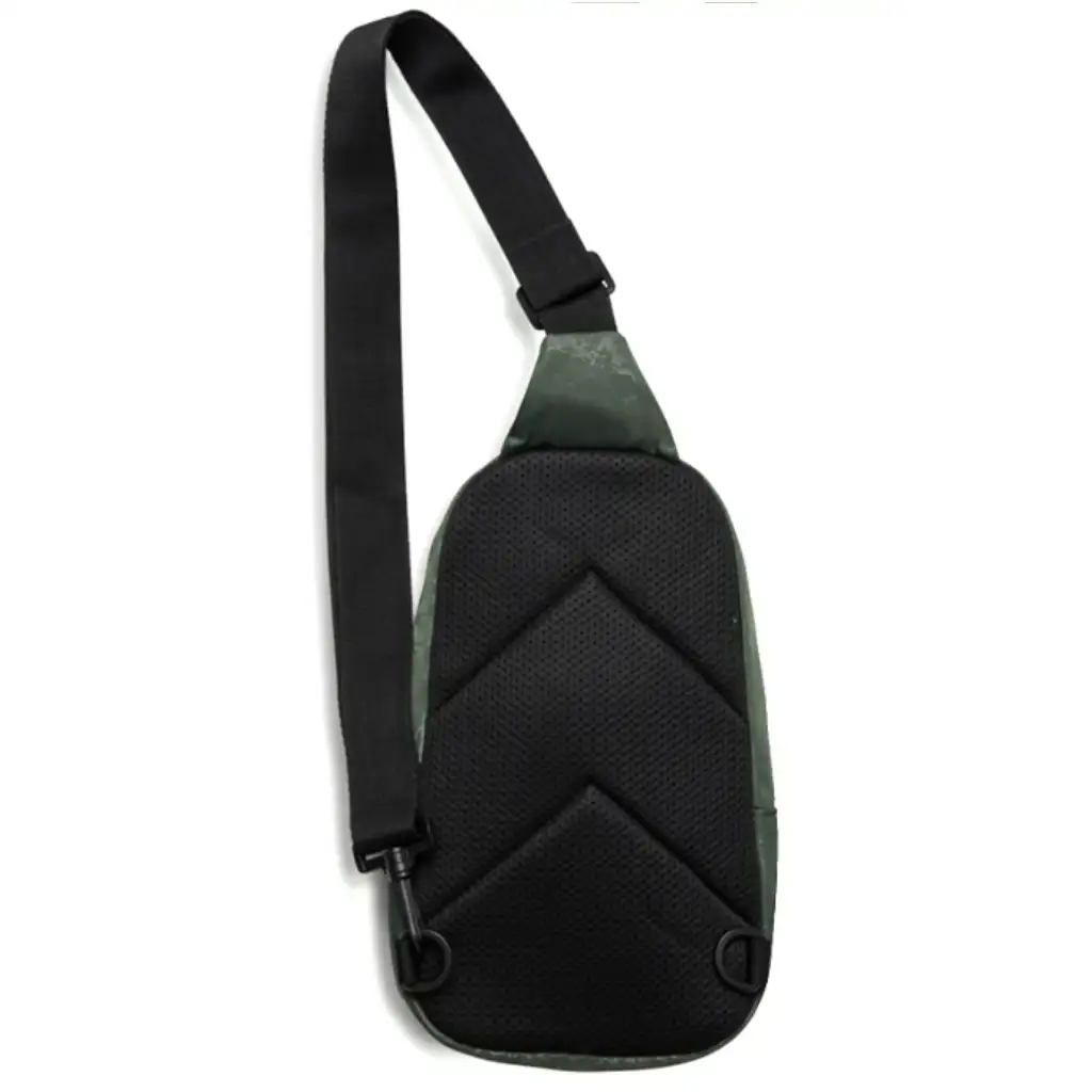 Fradi címeres keresztpántos iskolatáska hátizsák kép 2