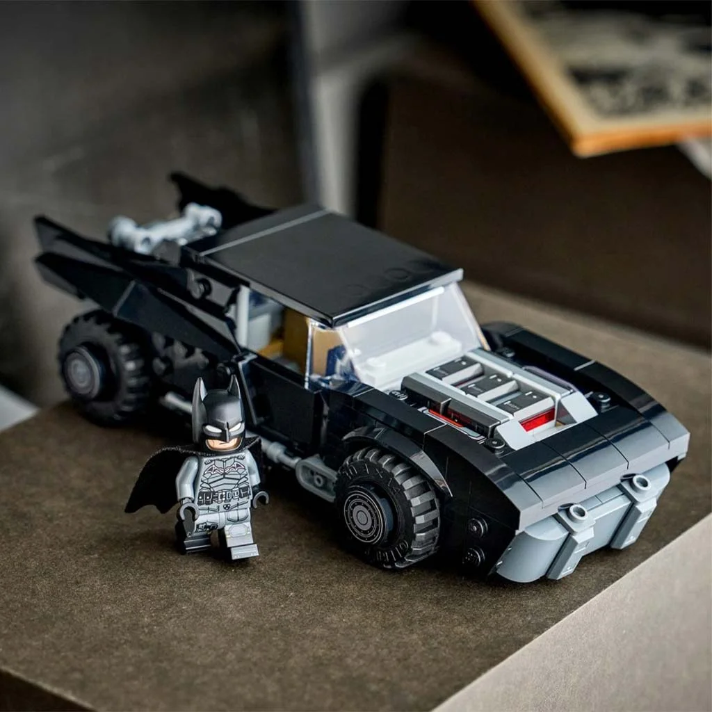 LEGO® Marvel: Batman™: Batmobile™ (76332) kép 4
