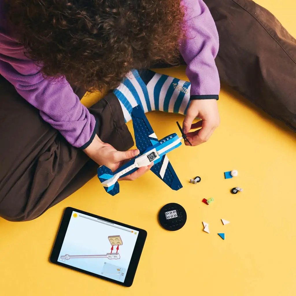 LEGO® Creator: Repülőgép: Versenyrepülőgép (31160) kép 3