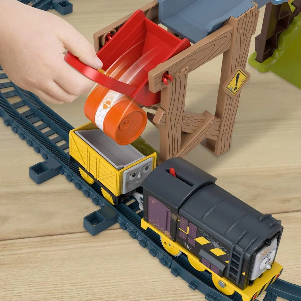 Fisher-Price: Thomas és barátai Diesel Lift & Load építkezési vasúti pályaszett motorizált vonattal - Mattel kép 3