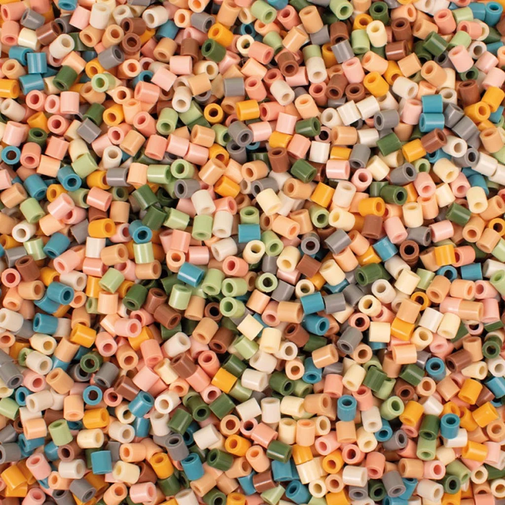 PlayBox: 5mm-es MIDI pasztell színű vasalható gyöngyök vödörben 5000db-os szett kép 2