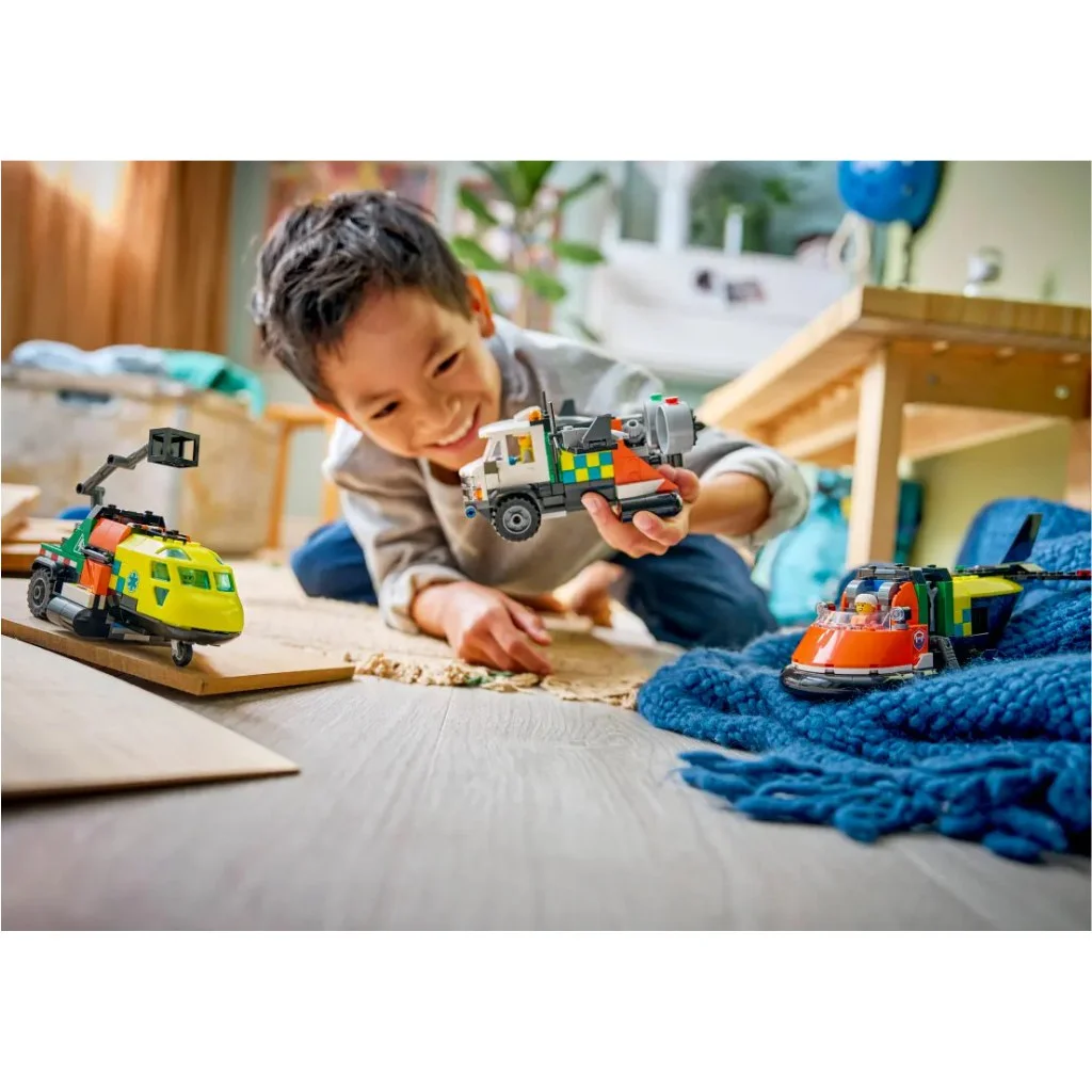 LEGO® City: Repülőgép, emelőkosaras kocsi és légpárnás jármű remix (60505) kép 4