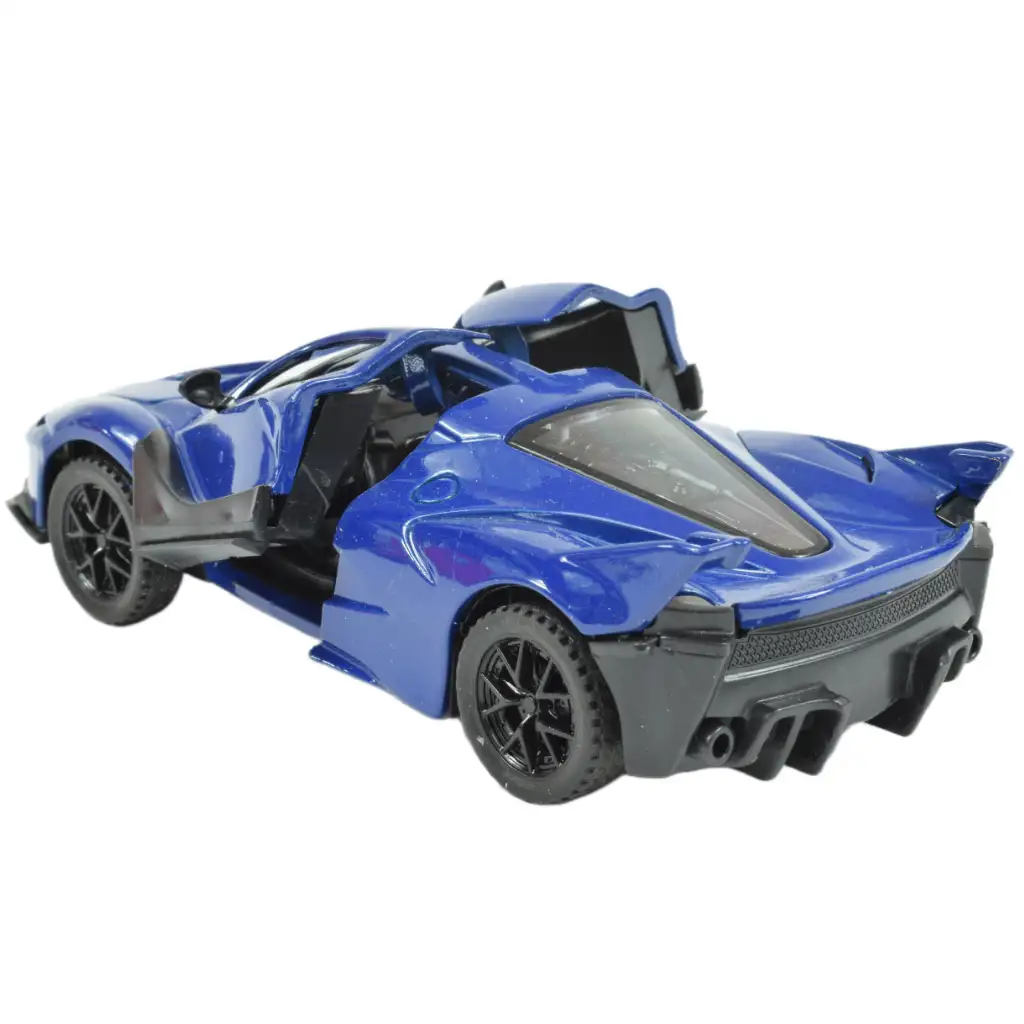 Die-Cast: Fém luxus sportautó nyitható ajtóval, többféle változatban 12cm 1db kép 12