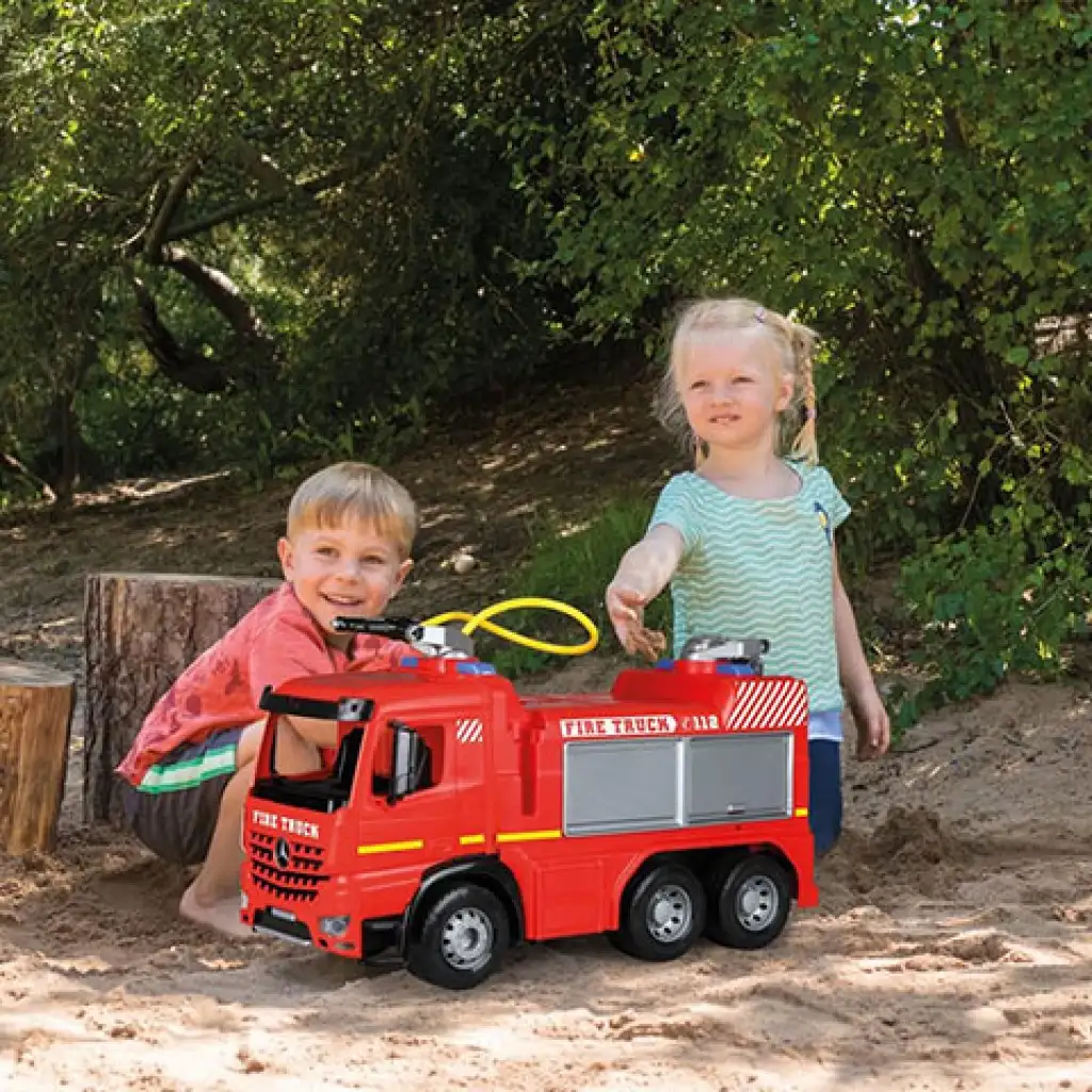 LENA: Mercedes-Bens Arocs óriás tűzoltó 65cm kép 5