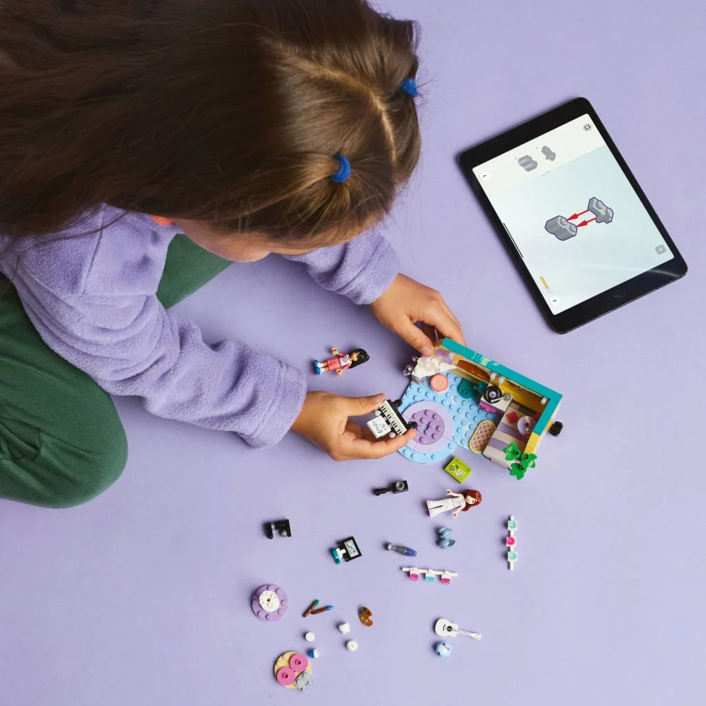 LEGO® Friends: Paisley szobája (42647) kép 4