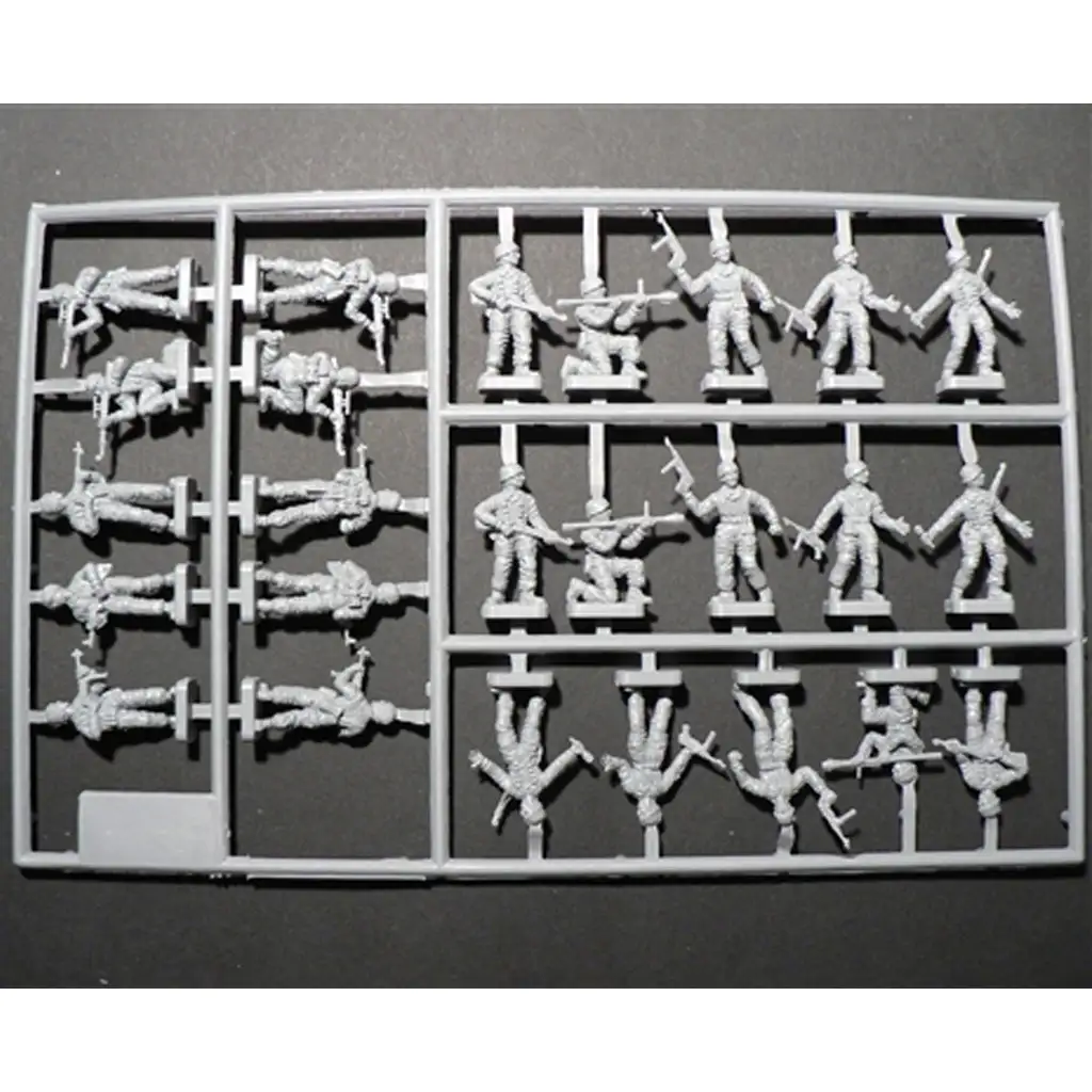 Italeri 1/72 German Paratroopers Német katonai figurák makett kép 3