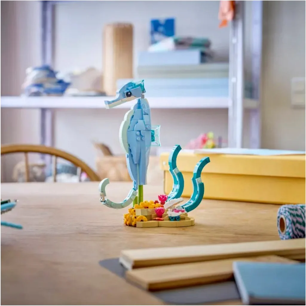 LEGO® Creator: Tengeri állatok: Csodálatos delfinek (31385) kép 3