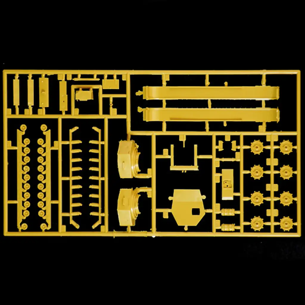 Italeri 1/72 Churchill Mk. III tank makett kép 8