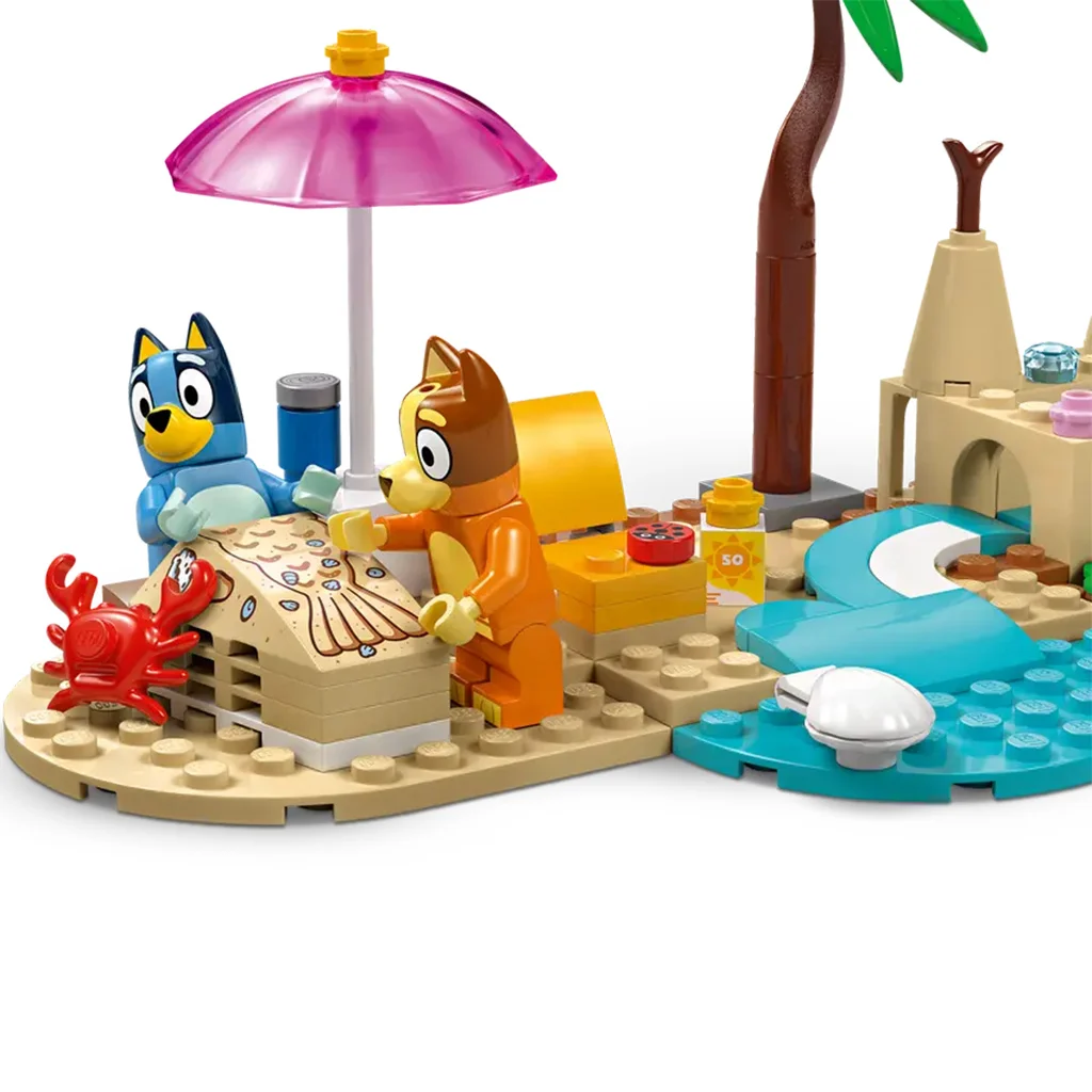 LEGO® Bluey™: Bluey és családja a tengerpartra utazik (11202L) kép 5