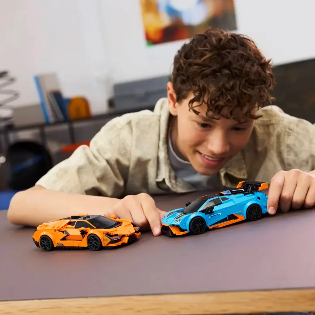 LEGO® Speed Champions: Lamborghini Revuelto és Huracán STO (77238) kép 5