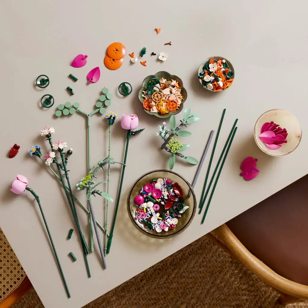 LEGO®: Lego Rózsaszín virágcsokor (10342) kép 3