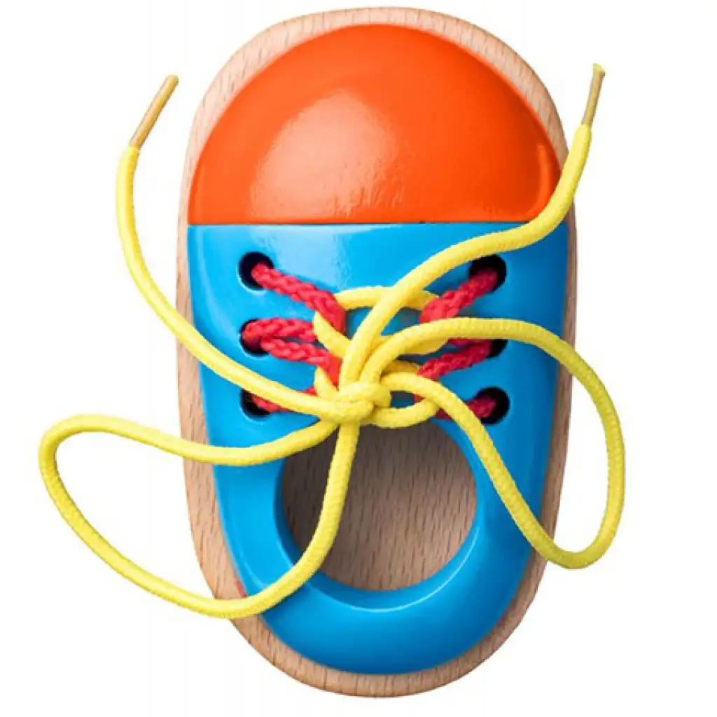 Színes fa játék cipőcske fűzővel - Woodyland kép 2