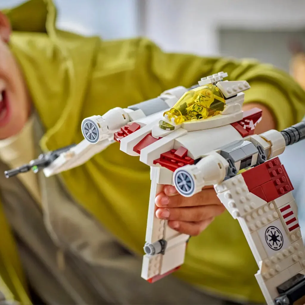 LEGO® Star Wars™: V-19 Torrent-osztályú csillagvadász (75432) kép 6
