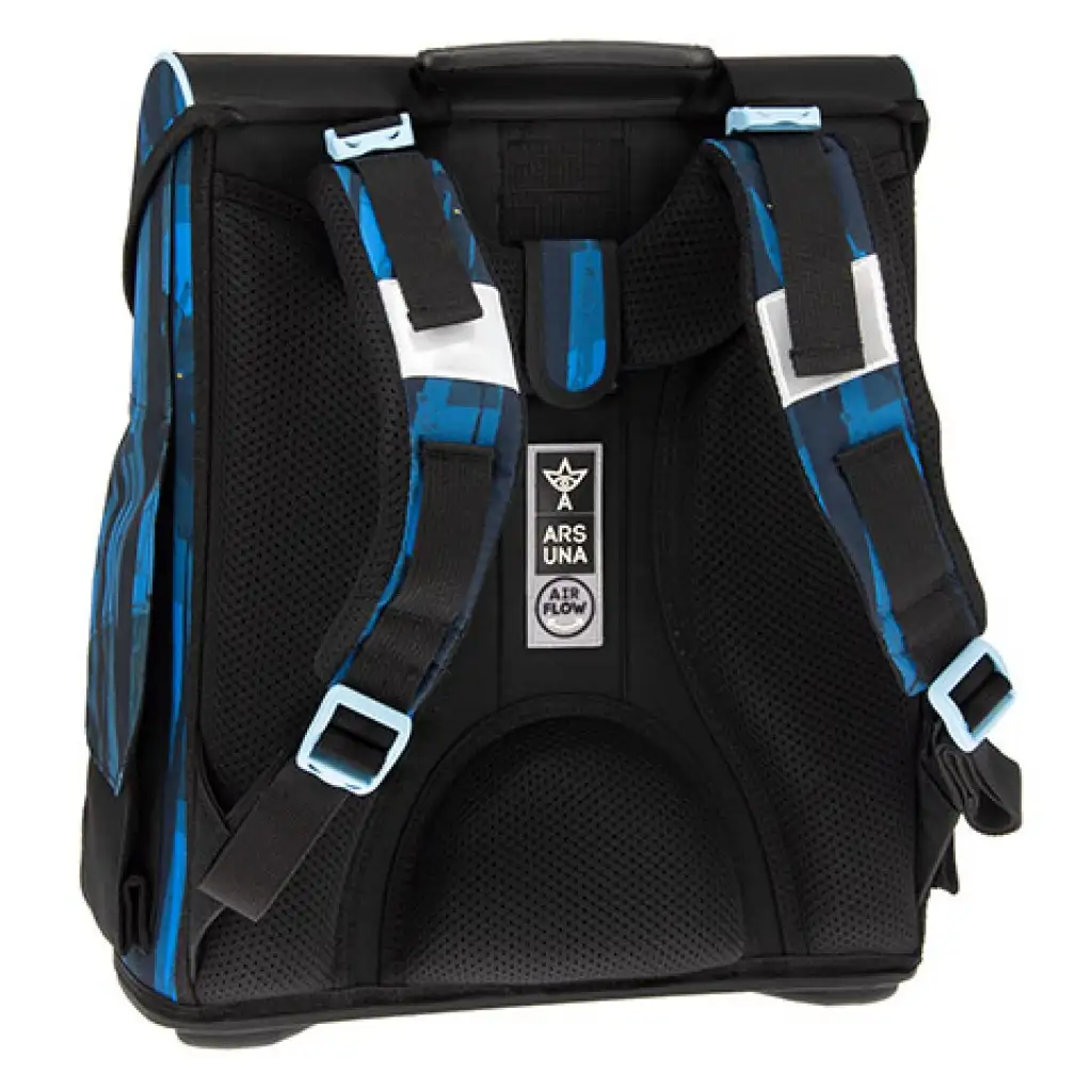 Ars Una: Nightwolf kompakt mágneszáras iskolatáska 33x41x24cm kép 2