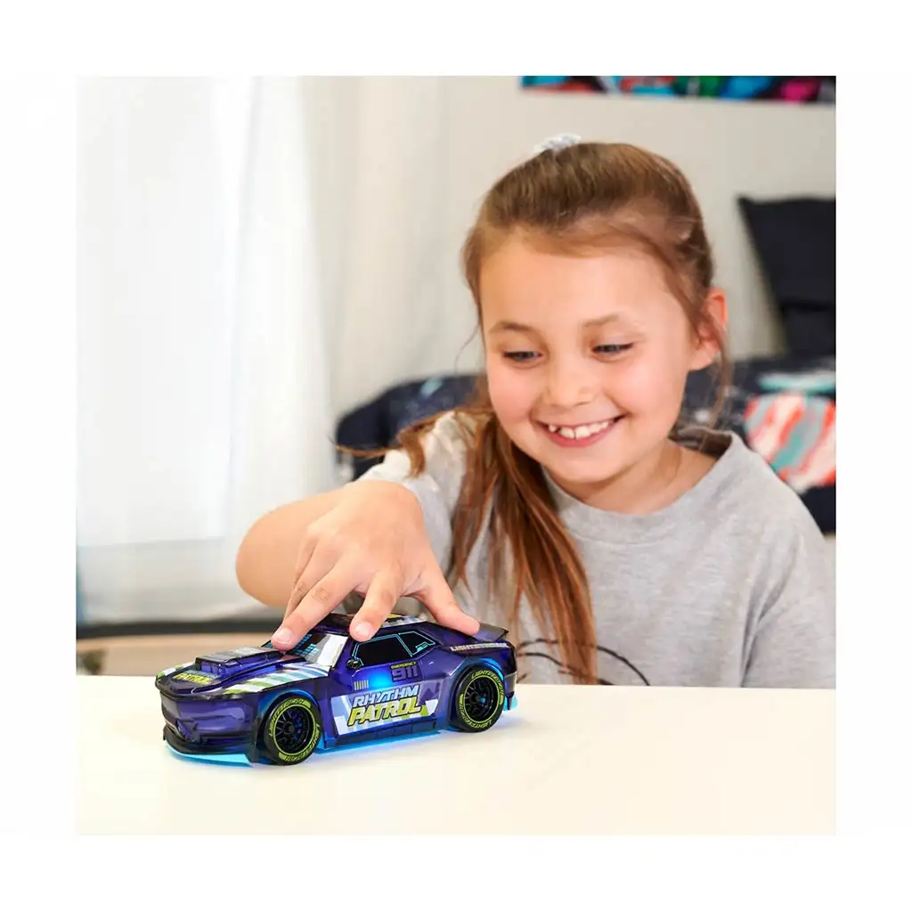 Streets Beatz Rhythm járőr 20cm-es autó fénnyel és hanggal - Dickie Toys kép 4