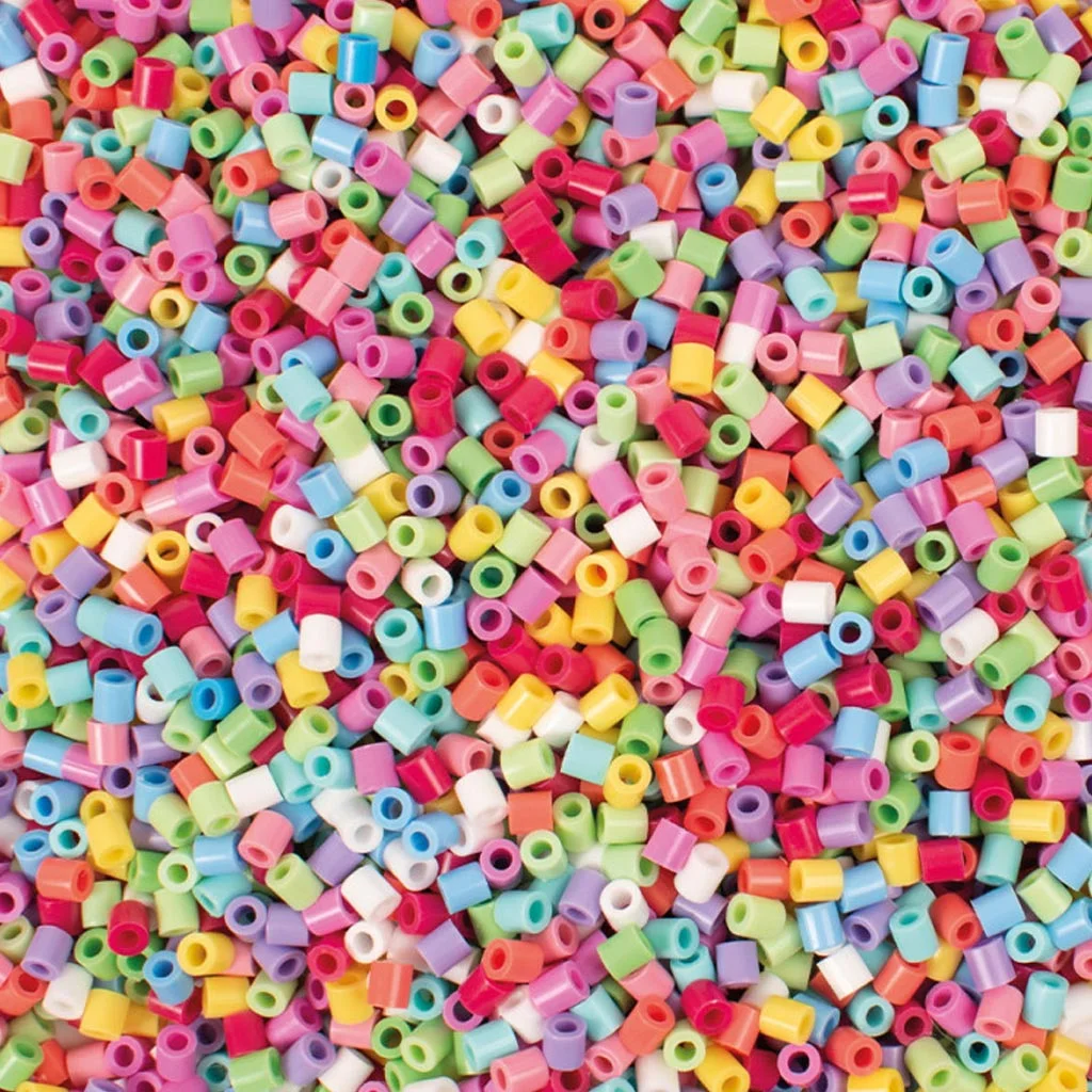PlayBox: 5mm-es MIDI kreatív színes vasalható gyöngyök vödörben 5000db-os szett kép 2