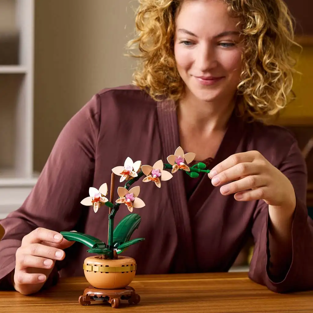 LEGO®: Lego Mini orchidea (10343) kép 3