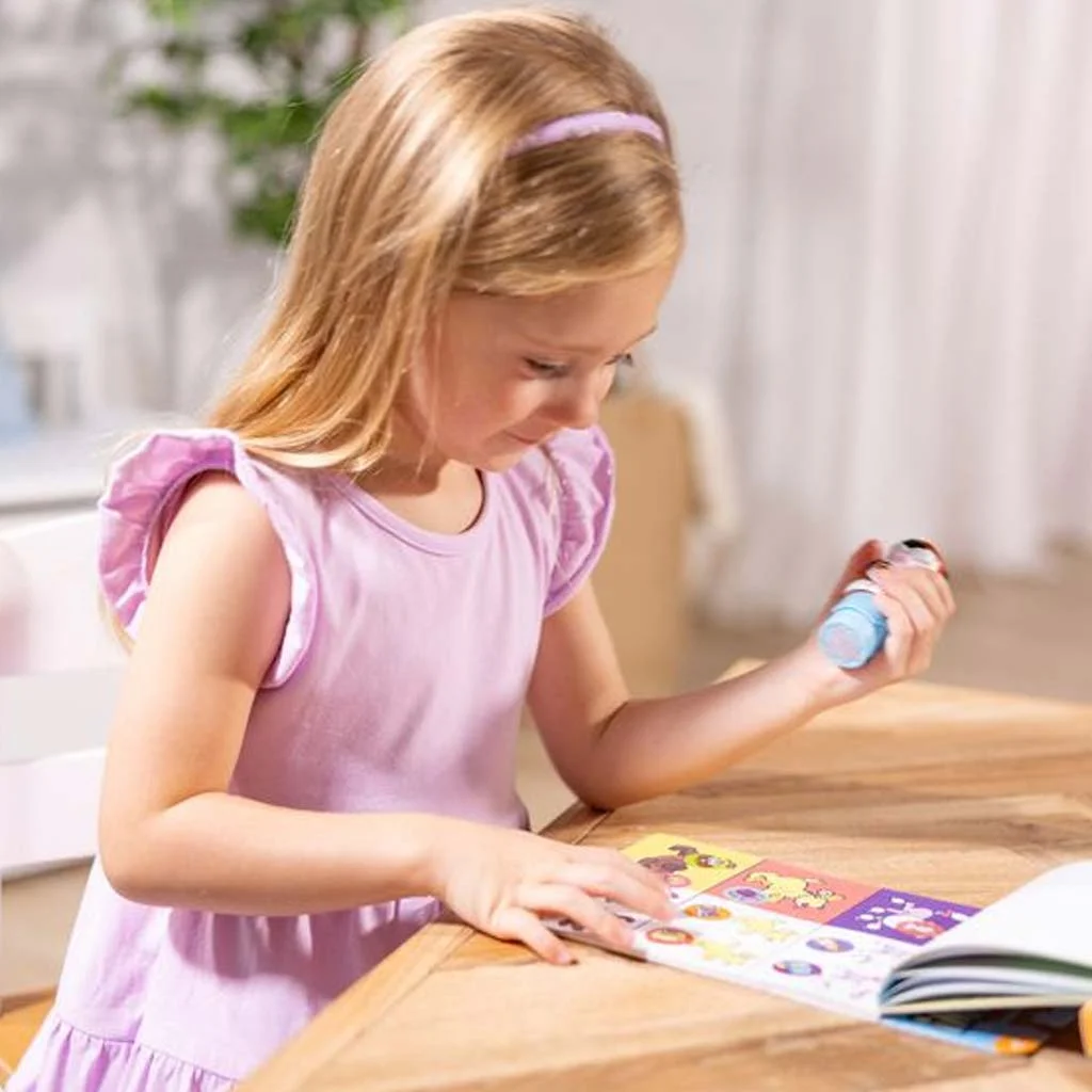 Melissa&Doug: Sticker WOW! Matrica pecsételő – Kutya – Spin Master kép 3