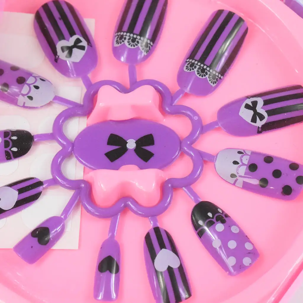 S&Lí Cosmetics: Prémium smink és köröm paletta szívalakú háromszintes dobozban kép 10