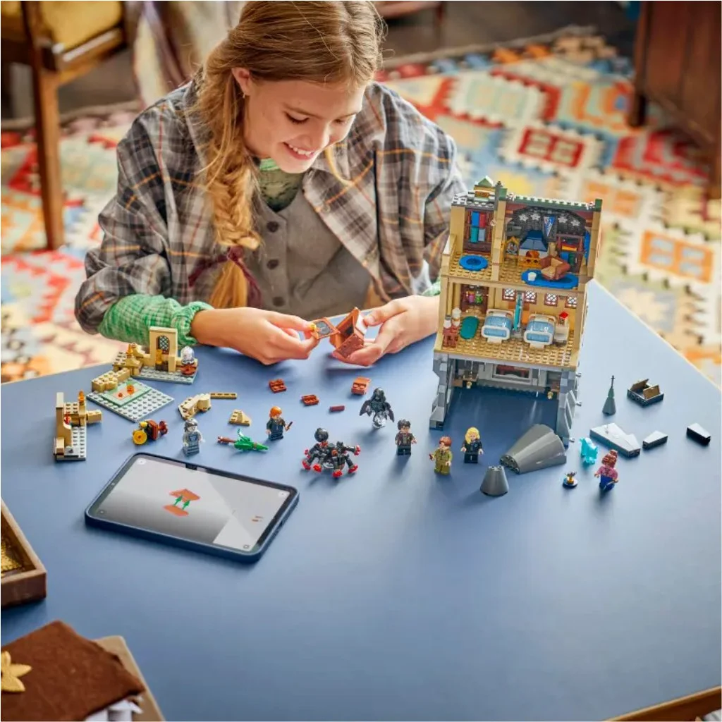 LEGO® Harry Potter: Roxfort™ kastély: Gyengélkedő (76463) kép 5