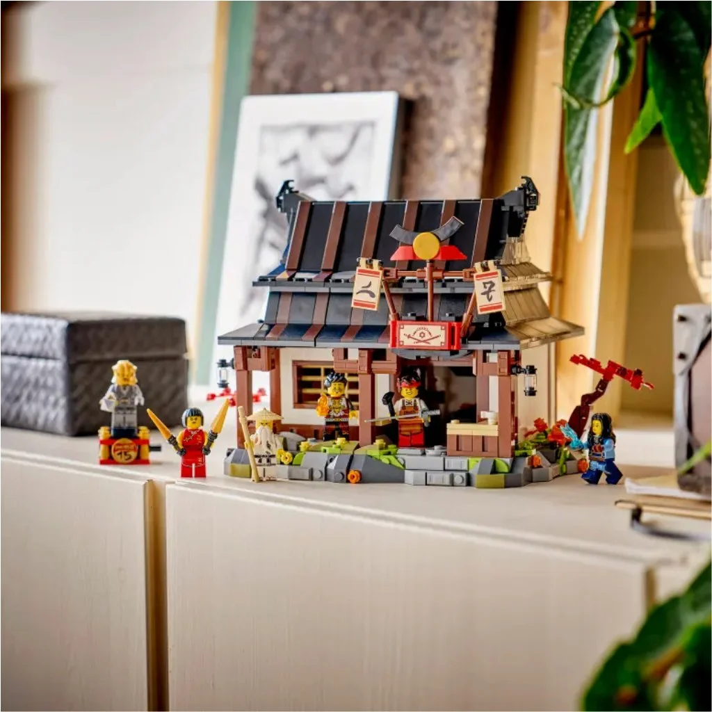 LEGO® Ninjago: Négy Fegyver Kovácsműhely, 15. évforduló (71858) kép 5