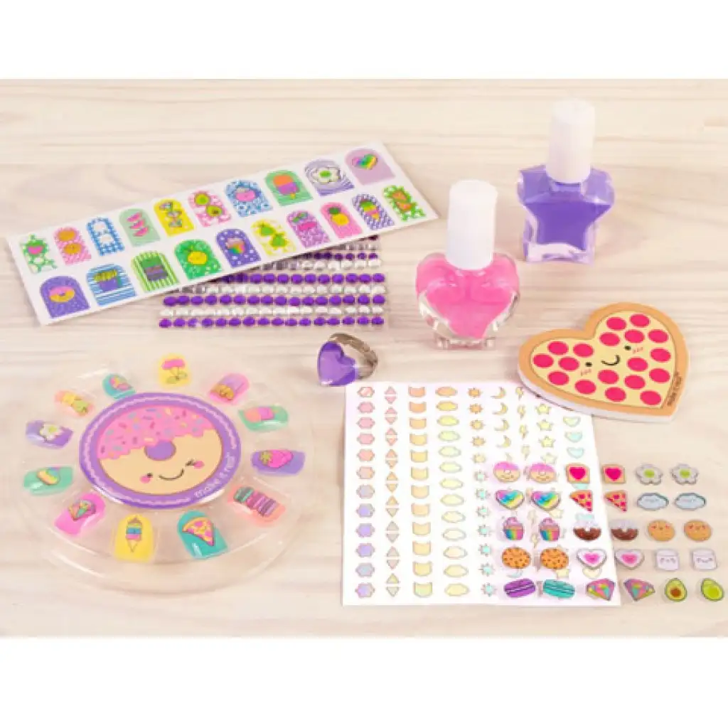 Make it Real: Szépség szett csillogós körmökkel kép 3