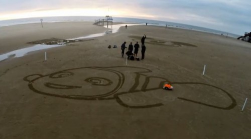 BeachBot - Homokrajzoló robot a Disney-től