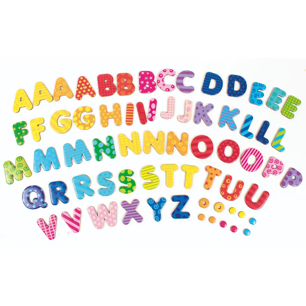 PlayBox: Mágneses 60 db-os színes betűk szett