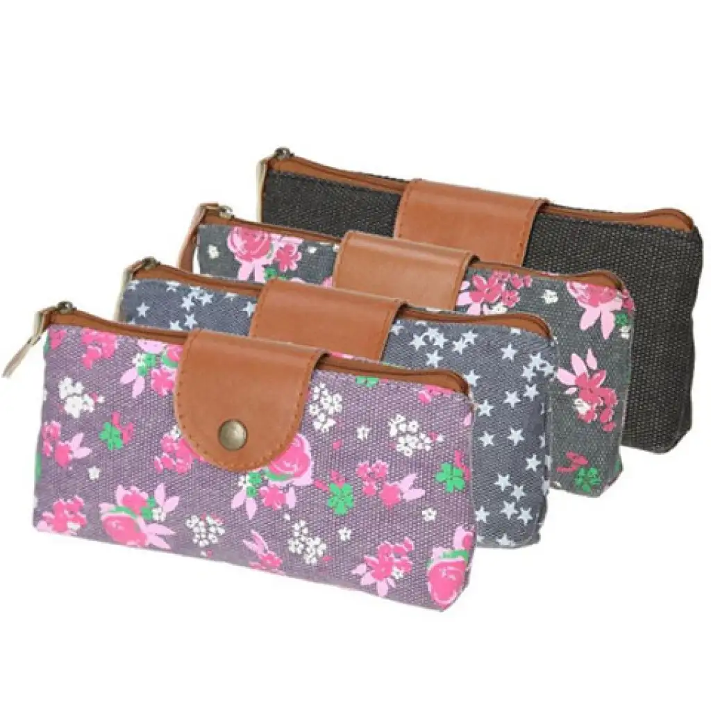 Spirit: Retro virágos tolltartó többféle változatban 1db