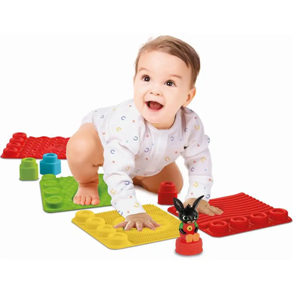 Clementoni Baby: Bing tapintást fejlesztő bébijáték kép 2