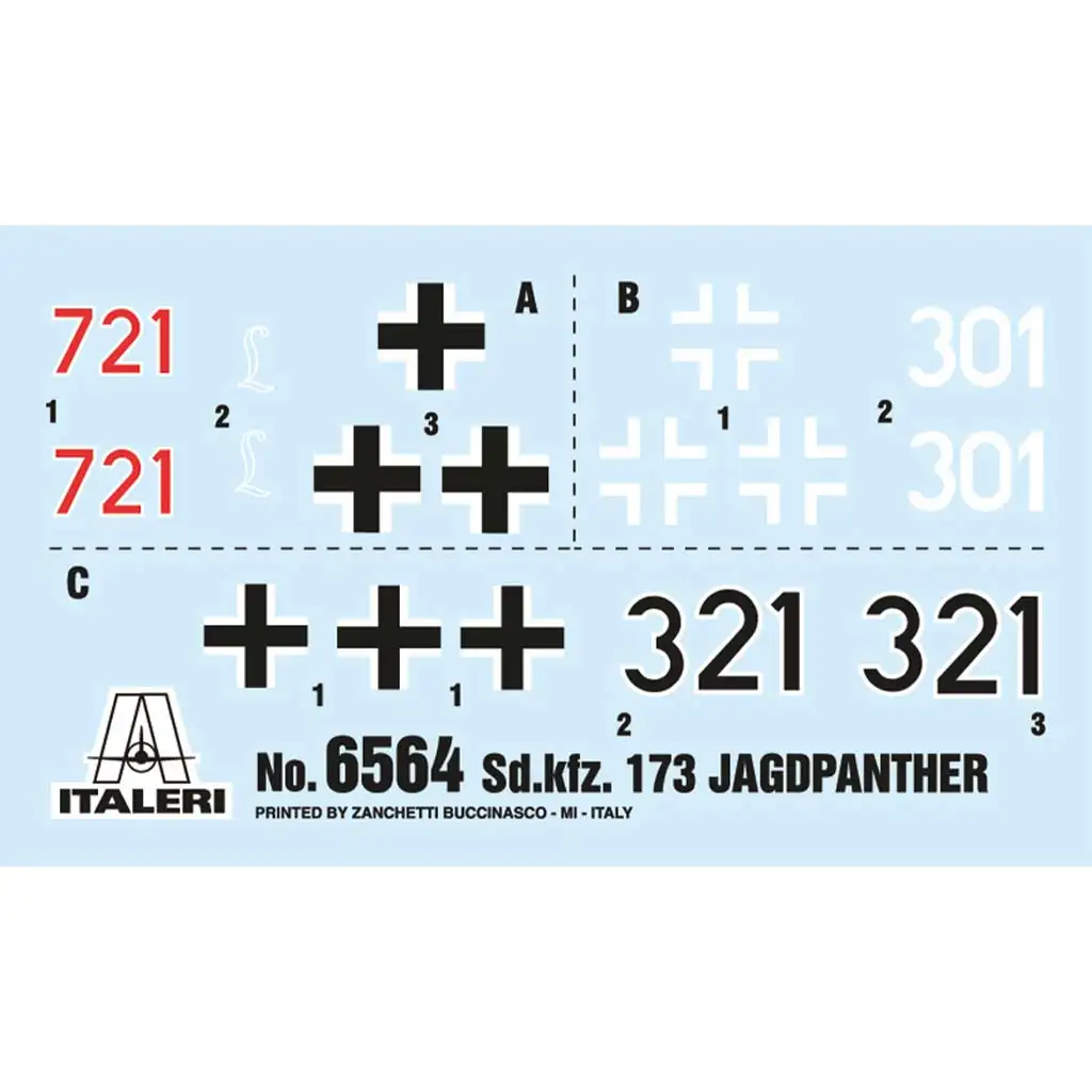 Italeri 1/35 Sd.Kfz.173 Jagdpanther tank legénységgel téli egyenruhában makett kép 2