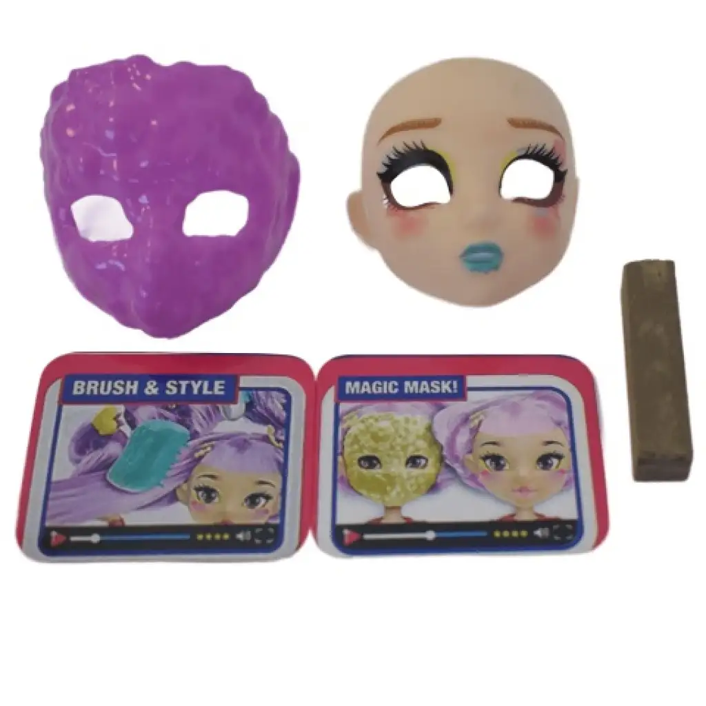 Katie és barátnői meglepetéscsomag kép 5