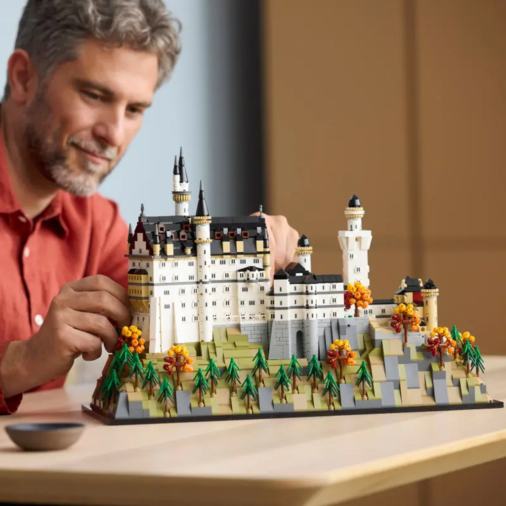 LEGO® Architecture: Neuschwanstein kastély (21063) kép 8