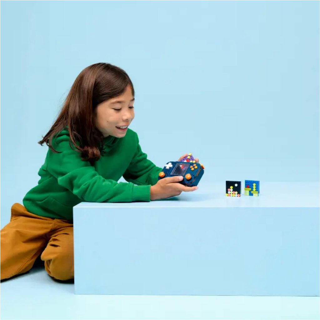 LEGO® Creator: Retró játékkonzol (31380) kép 5