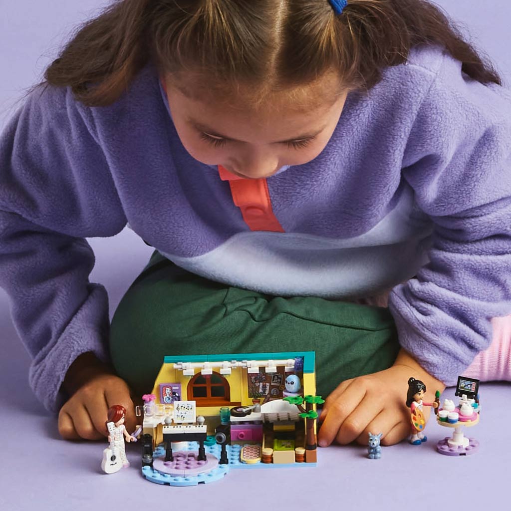 LEGO® Friends: Paisley szobája (42647) kép 3