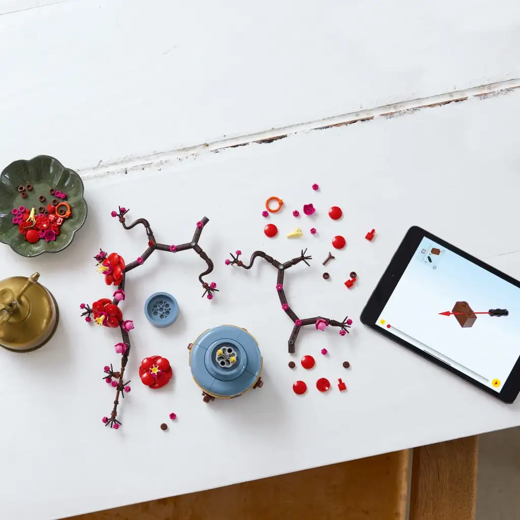 LEGO® Icons: Szilvavirág (10369) kép 4