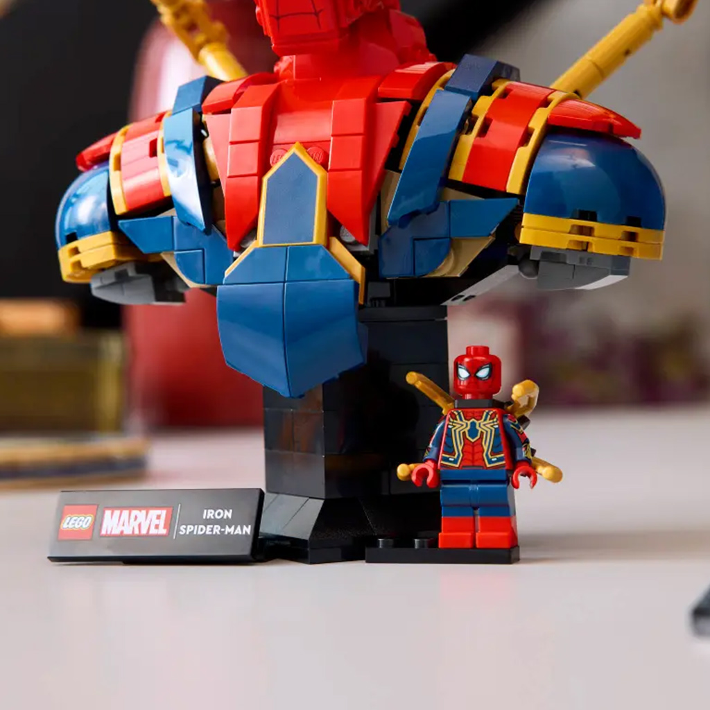 LEGO® Marvel: Vas Pókember mellszobor (76326) kép 4