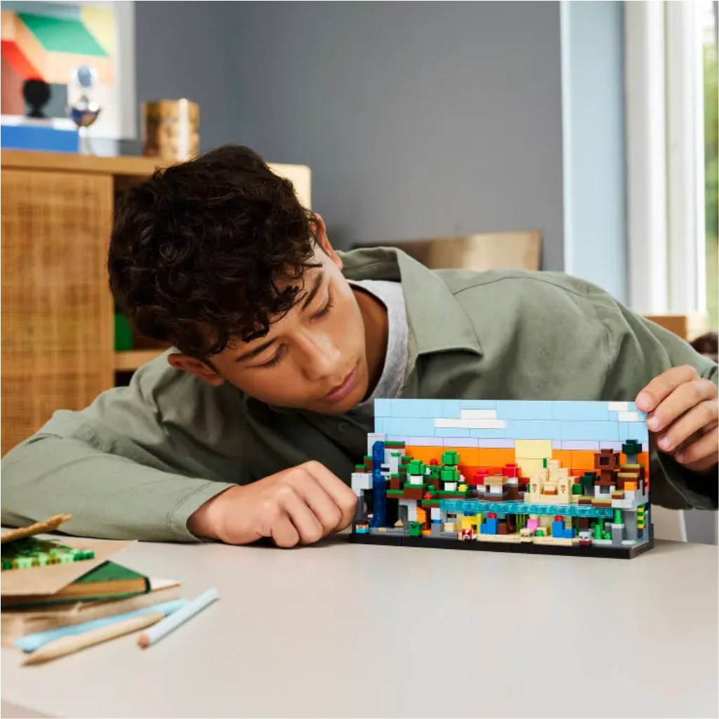 LEGO® Minecraft: Minibiomok (21589) kép 4