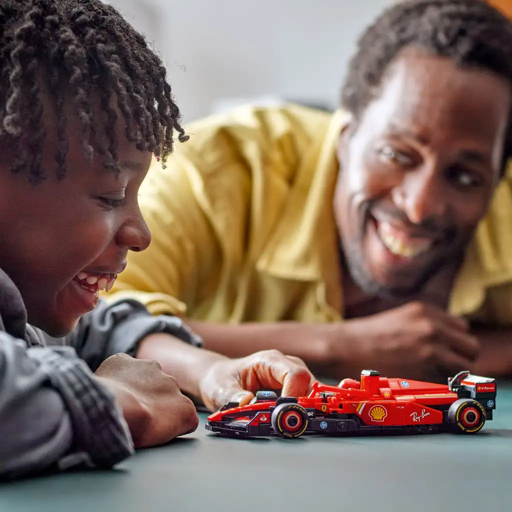 LEGO® Speed Champions: Ferrari SF-24 F1® versenyautó (77242) kép 4