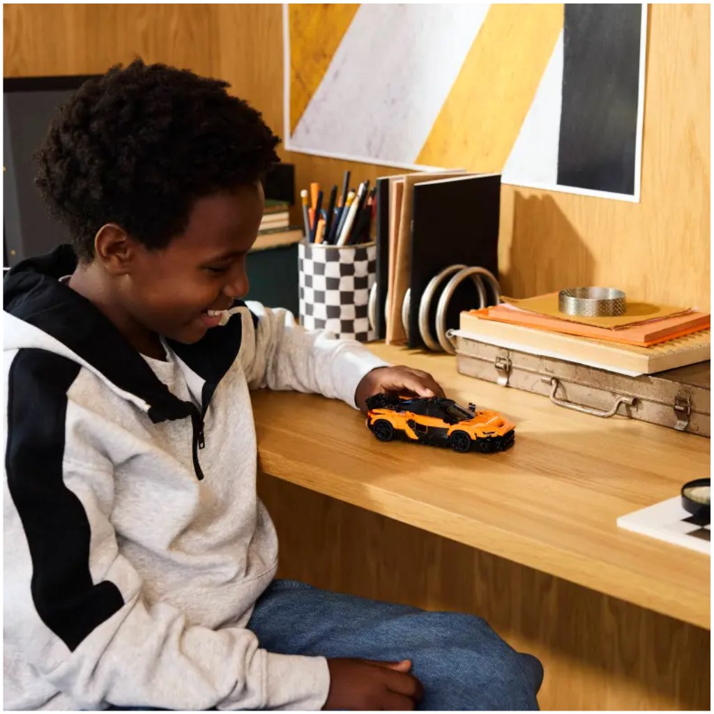 LEGO® Speed Champions: McLaren W1 (77257) kép 5