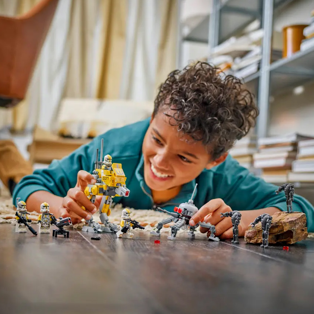 LEGO® Star Wars™: 327. klónkatonák harci csomag (75431) kép 5