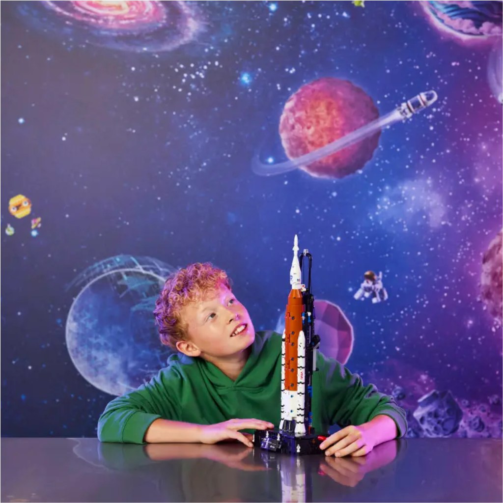 LEGO® Technic: NASA Artemis rakétakilövő rendszer (42221) kép 4