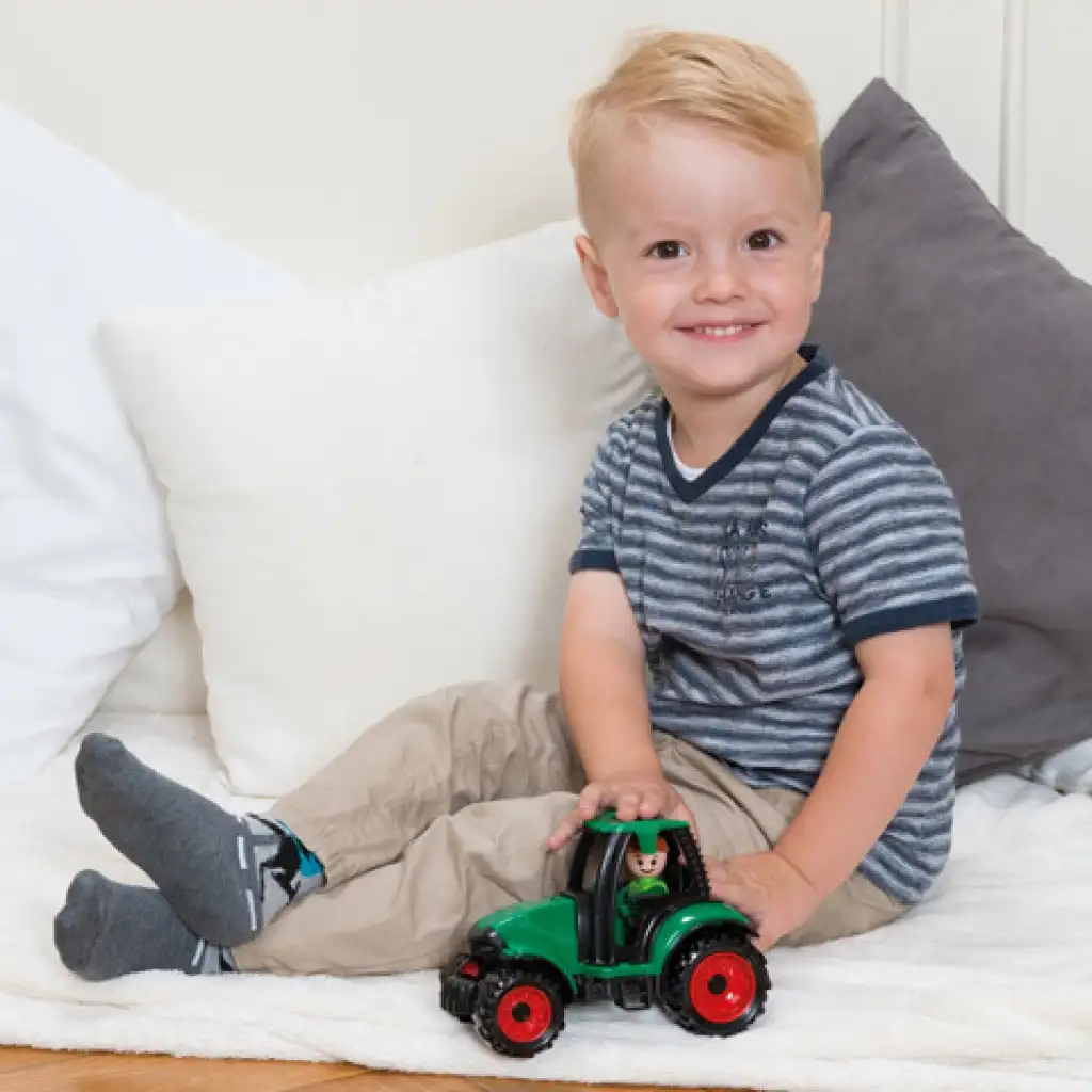 LENA: Truckies traktor figurával 17cm kép 4